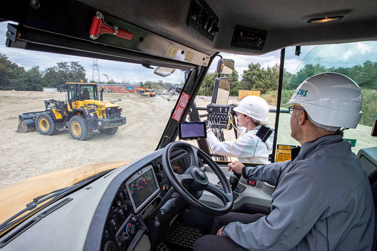 Siemens-ScadasRS-photo3 (2) Siemens by npk design